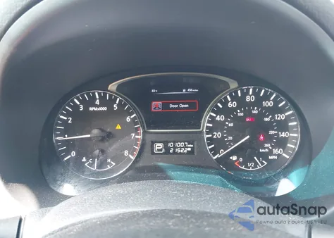 2015 Nissan Altima 2.5 S z USA, uszkodzony, nr VIN 1N4AL3AP9FC487401